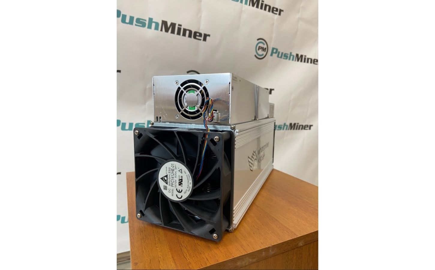 Купить Асик Whatsminer M30s+ 108 Th/s в Москве и области недорого с  гарантией и доставкой по РФ. Pushminer