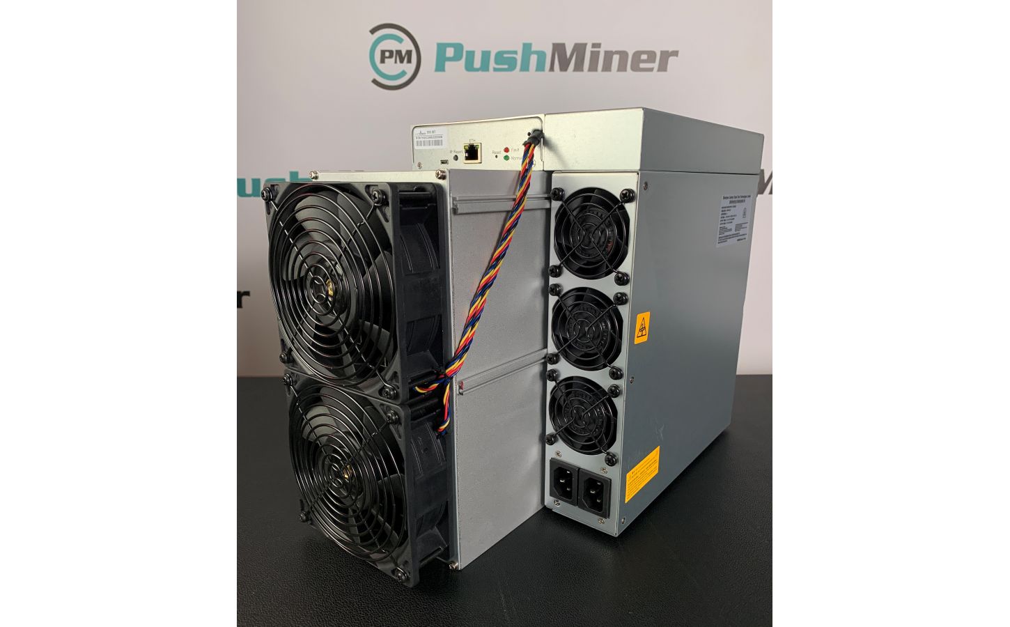 Купить Bitmain Antminer S19 с хэшрейтом 90TH/s с доставкой в Pusminer