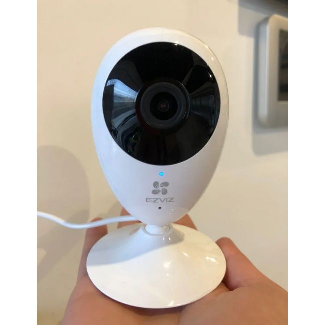 Камера Ezviz C2C 720p (Белая)  Wi-Fi  внутренняя  
